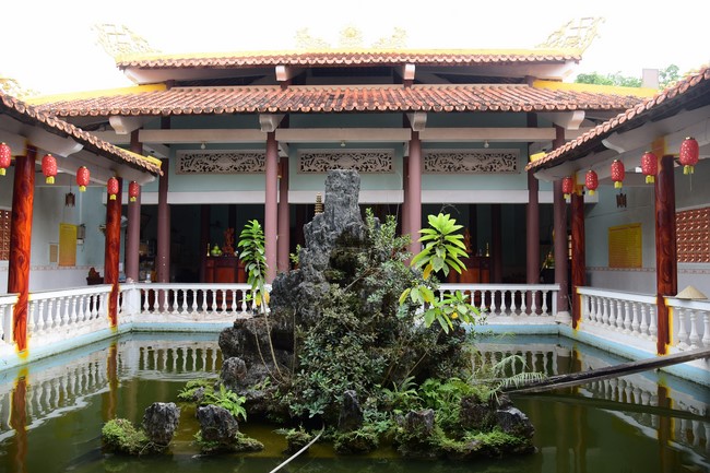 Cúng dường trường Trung cấp Phật học Đồng Tháp và Vĩnh Long