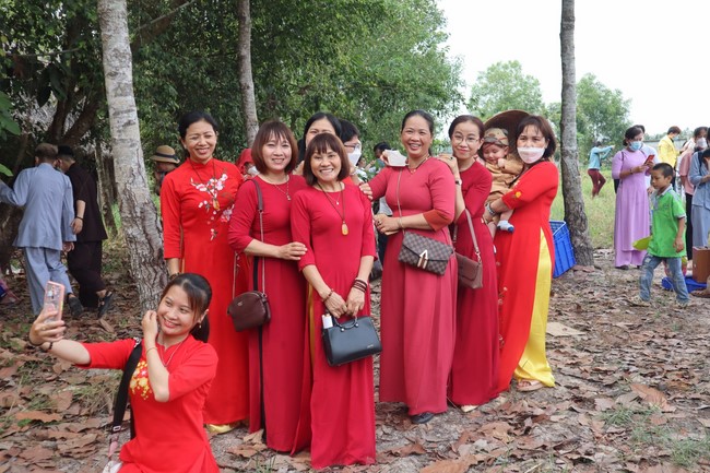 Peace Praying Ceremony at the Huong Phap Branch of Hoang Phap Pagoda in Cu Chi District