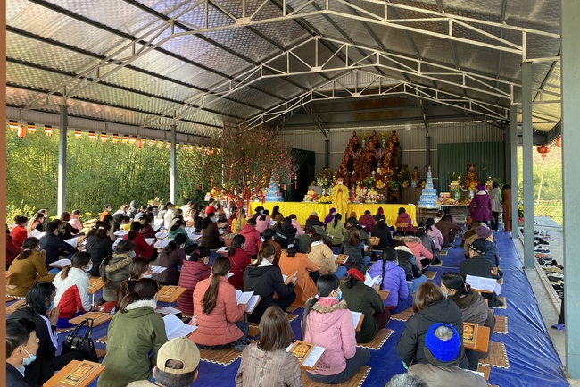 Lễ Cầu an đầu năm và Khai Bút Đầu Xuân tại chùa Đại Cồ Việt, Yên Bái