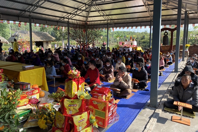 Lễ Cầu an đầu năm và Khai Bút Đầu Xuân tại chùa Đại Cồ Việt, Yên Bái