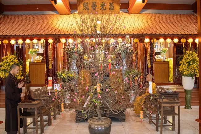Early Spring Ceremony to pray for a peaceful country and happiness people at Hoa Phuc Pagoda in Ha Noi