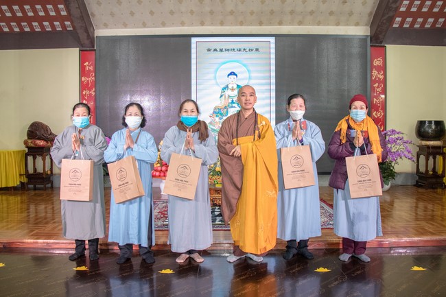 Early Spring Ceremony to pray for a peaceful country and happiness people at Hoa Phuc Pagoda in Ha Noi