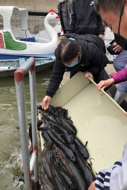 Ngày Rằm tháng Giêng lan toả yêu thương tại chùa Đống Cao, Thanh Hóa