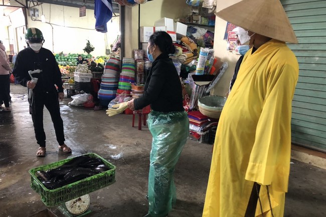 Ngày Rằm tháng Giêng lan toả yêu thương tại chùa Đống Cao, Thanh Hóa