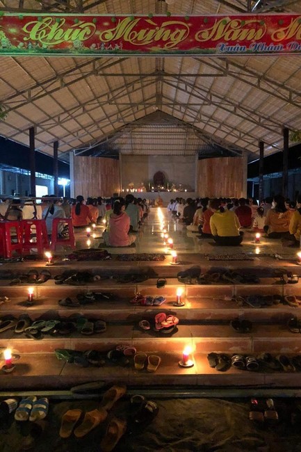 New Year's Praying Ceremony at Suoi Phap Pagoda, Tay Ninh