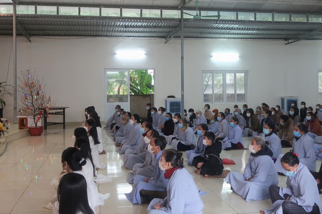 Lễ cầu an đầu năm tại chùa Càn Môn - Nghệ An