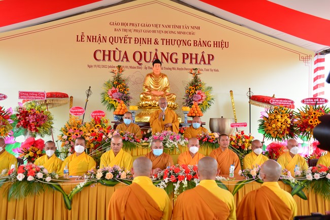 The ceremony setting up the signboard of Quang Phap pagoda - Tay Ninh