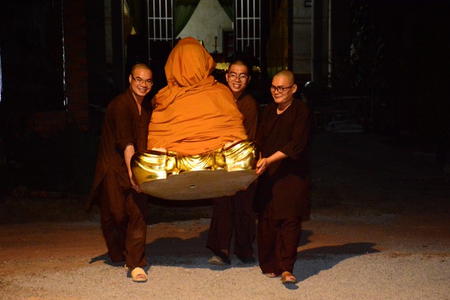 The ceremony setting up the signboard of Quang Phap pagoda - Tay Ninh