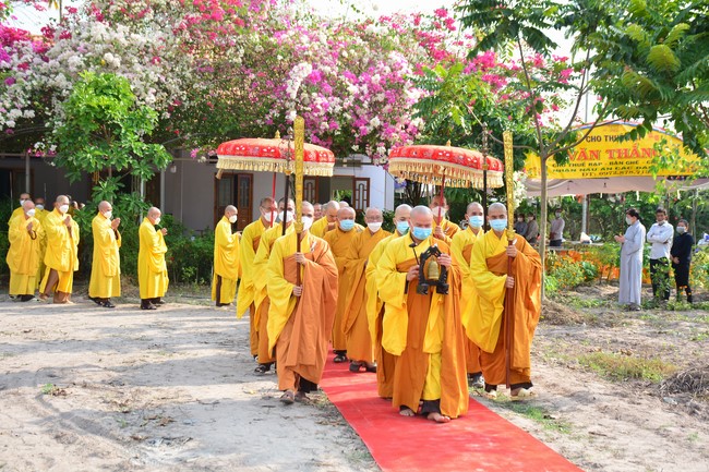 The ceremony setting up the signboard of Quang Phap pagoda - Tay Ninh