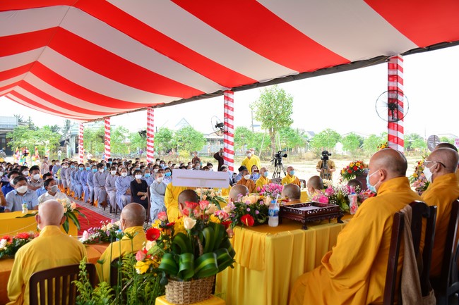 The ceremony setting up the signboard of Quang Phap pagoda - Tay Ninh