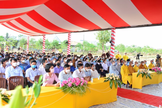 The ceremony setting up the signboard of Quang Phap pagoda - Tay Ninh