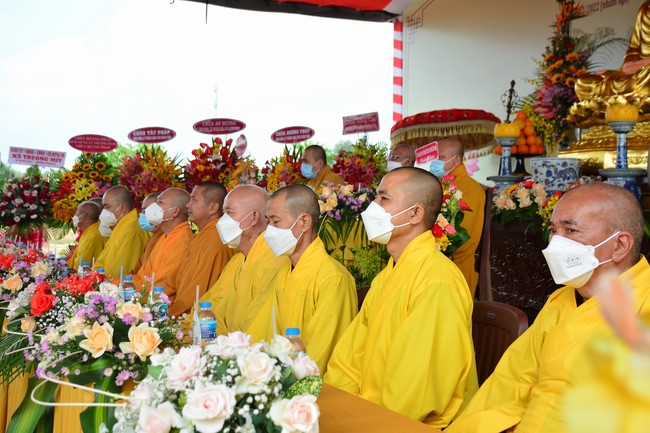 The ceremony setting up the signboard of Quang Phap pagoda - Tay Ninh