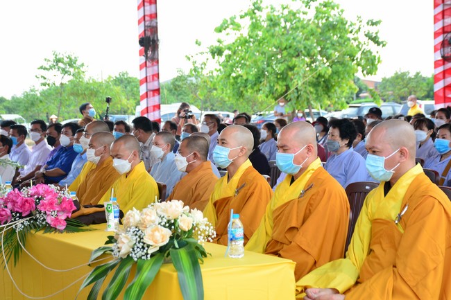 The ceremony setting up the signboard of Quang Phap pagoda - Tay Ninh