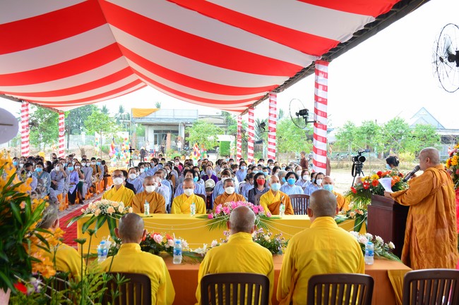 The ceremony setting up the signboard of Quang Phap pagoda - Tay Ninh