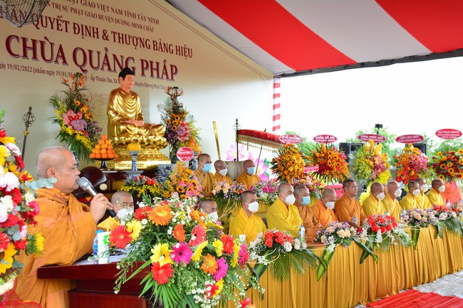 The ceremony setting up the signboard of Quang Phap pagoda - Tay Ninh