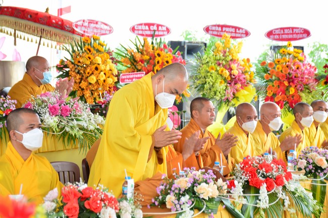 The ceremony setting up the signboard of Quang Phap pagoda - Tay Ninh