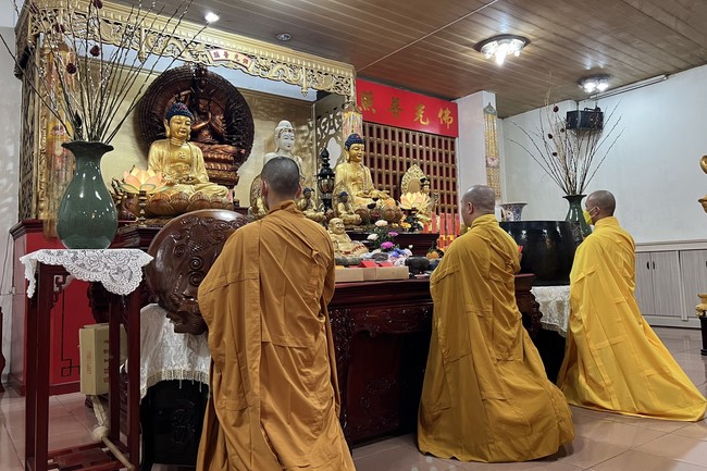 Celebrating New Year's Eve in a foreign land at Linh An Temple, Taiwan