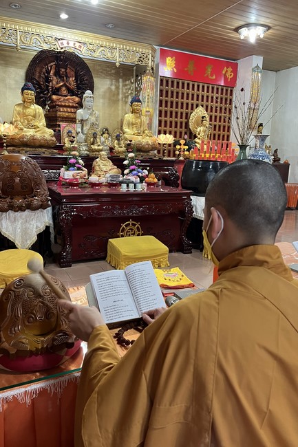Celebrating New Year's Eve in a foreign land at Linh An Temple, Taiwan
