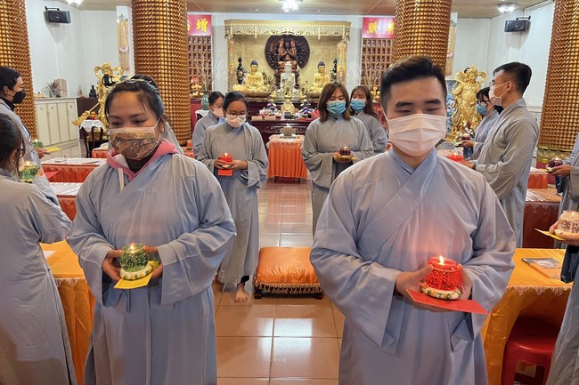 Celebrating New Year's Eve in a foreign land at Linh An Temple, Taiwan