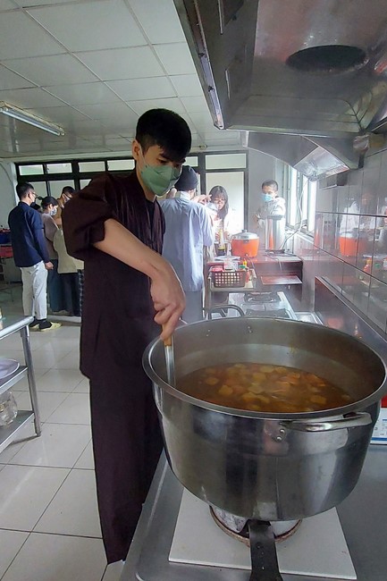 Celebrating New Year's Eve in a foreign land at Linh An Temple, Taiwan