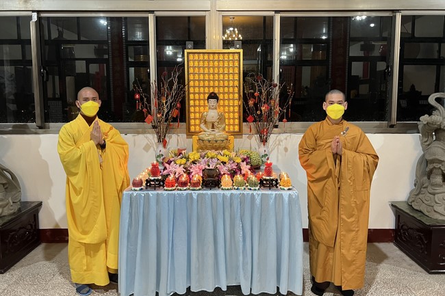 Celebrating New Year's Eve in a foreign land at Linh An Temple, Taiwan