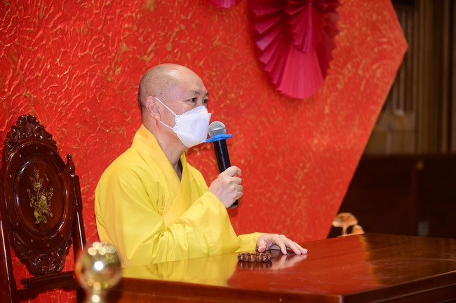 Chùm ảnh mồng một Tết Nhâm Dần