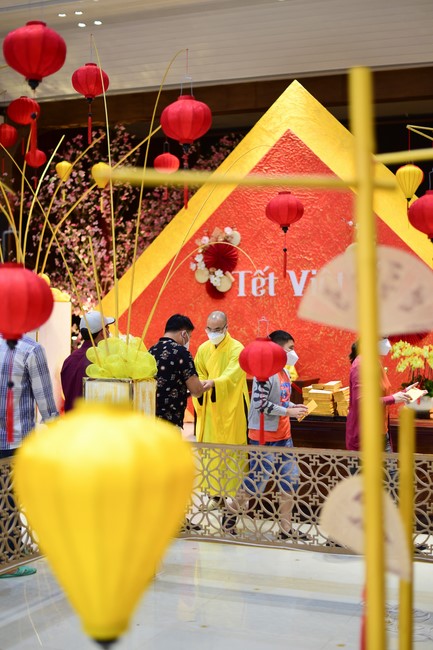 Chùm ảnh mồng một Tết Nhâm Dần