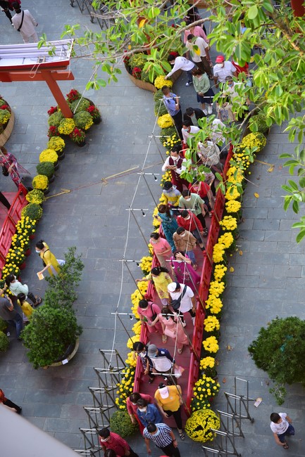 Chùm ảnh mồng một Tết Nhâm Dần