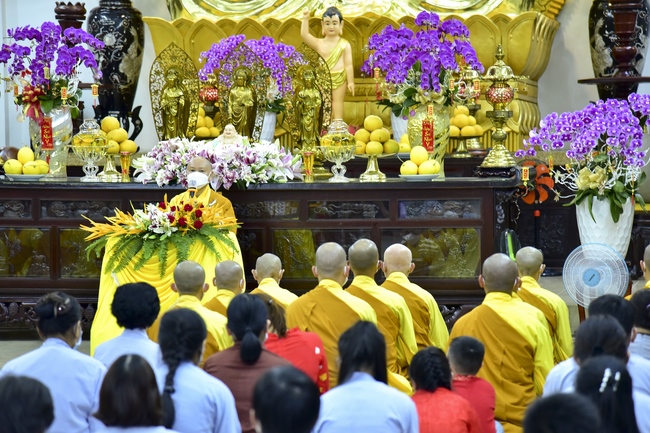 Welcome the New Year’s Eve of the Tiger Year