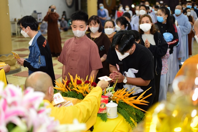 Welcome the New Year’s Eve of the Tiger Year