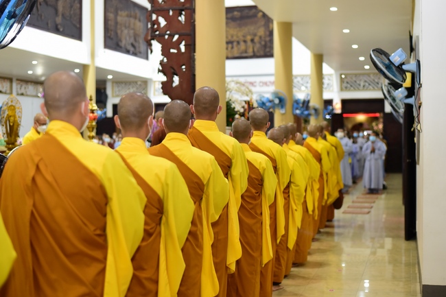 Welcome the New Year’s Eve of the Tiger Year