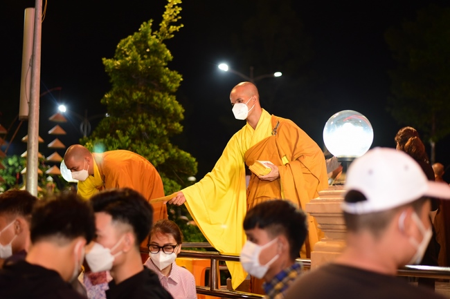 Welcome the New Year’s Eve of the Tiger Year