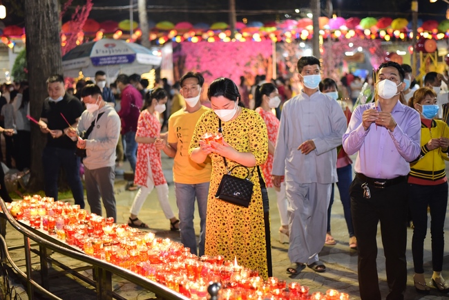 Welcome the New Year’s Eve of the Tiger Year