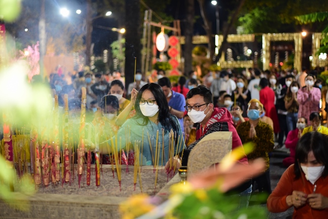 Welcome the New Year’s Eve of the Tiger Year