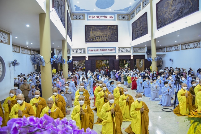 Welcome the New Year’s Eve of the Tiger Year