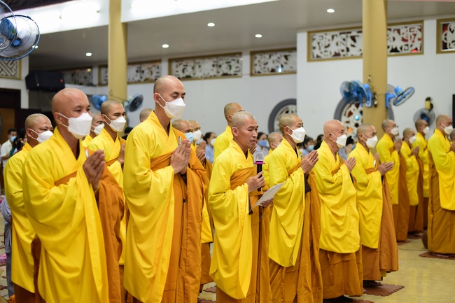 Welcome the New Year’s Eve of the Tiger Year