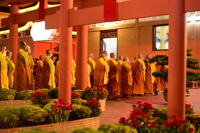 Welcome the New Year’s Eve of the Tiger Year