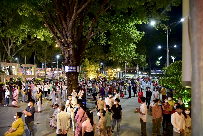 Welcome the New Year’s Eve of the Tiger Year