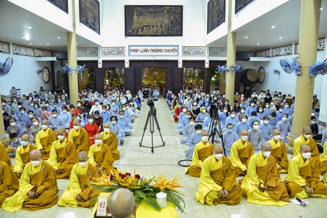 Welcome the New Year’s Eve of the Tiger Year