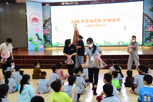 The 28th Kid Playground