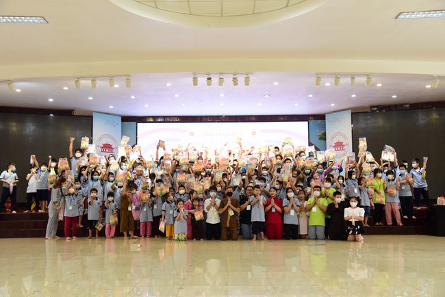 The 28th Kid Playground