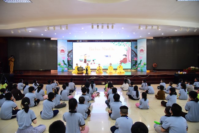 The 28th Kid Playground