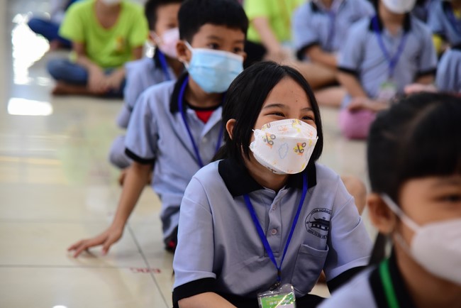 The 28th Kid Playground