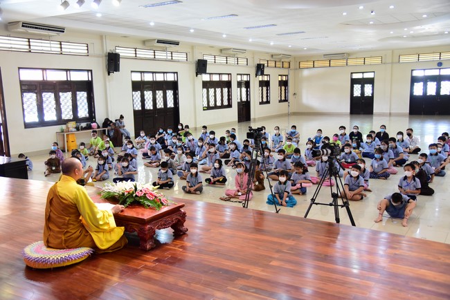 The 28th Kid Playground