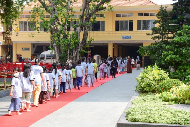 The 28th Kid Playground