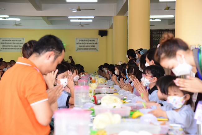 The 28th Kid Playground