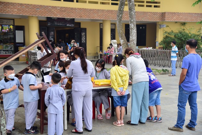 The 28th Kid Playground