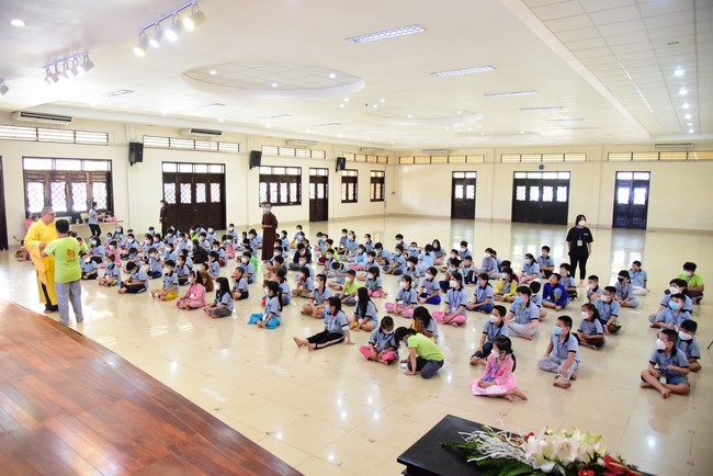 The 28th Kid Playground