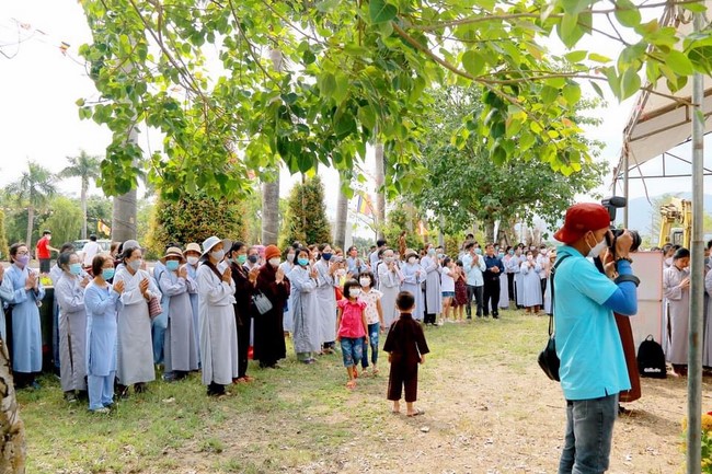 Chùa Hưng Pháp:  Lễ Cầu An Đầu Năm và Lễ Khởi Công Xây Dựng Tôn Tượng Quan Âm