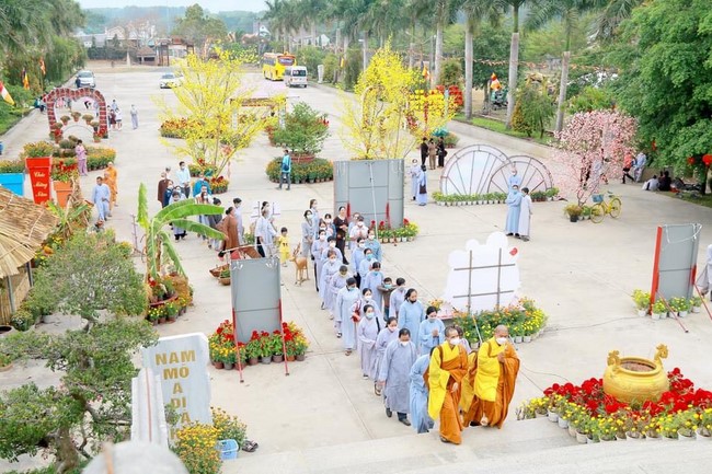 Chùa Hưng Pháp:  Lễ Cầu An Đầu Năm và Lễ Khởi Công Xây Dựng Tôn Tượng Quan Âm